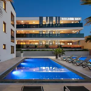 Malibu Imperial Apartment Vir